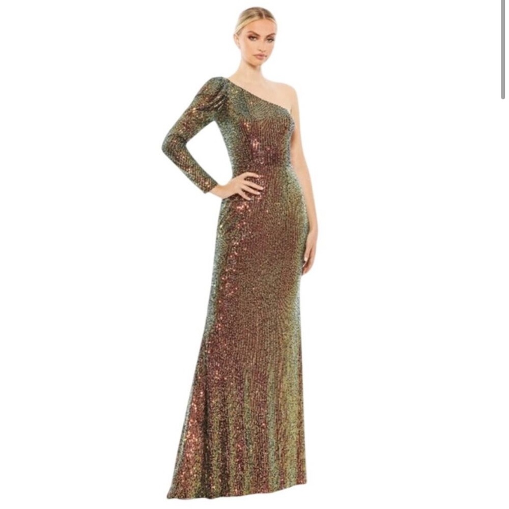 NWT Ieena for Mac Duggal One Shoulder Sequined Gown in Iridescent - 26591
